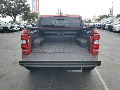 Certified 2024 Ford Maverick Lariat w/ Black Appearance Package image 9