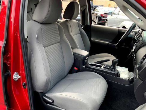 Certified 2023 Toyota Tacoma SR image 9