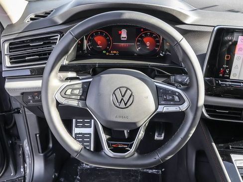 New 2026 Volkswagen Atlas Peak Edition image 25