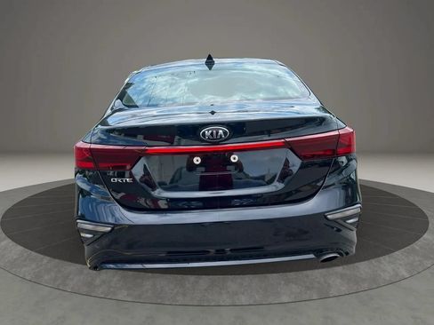 Used 2019 Kia Forte LXS FWD image 6