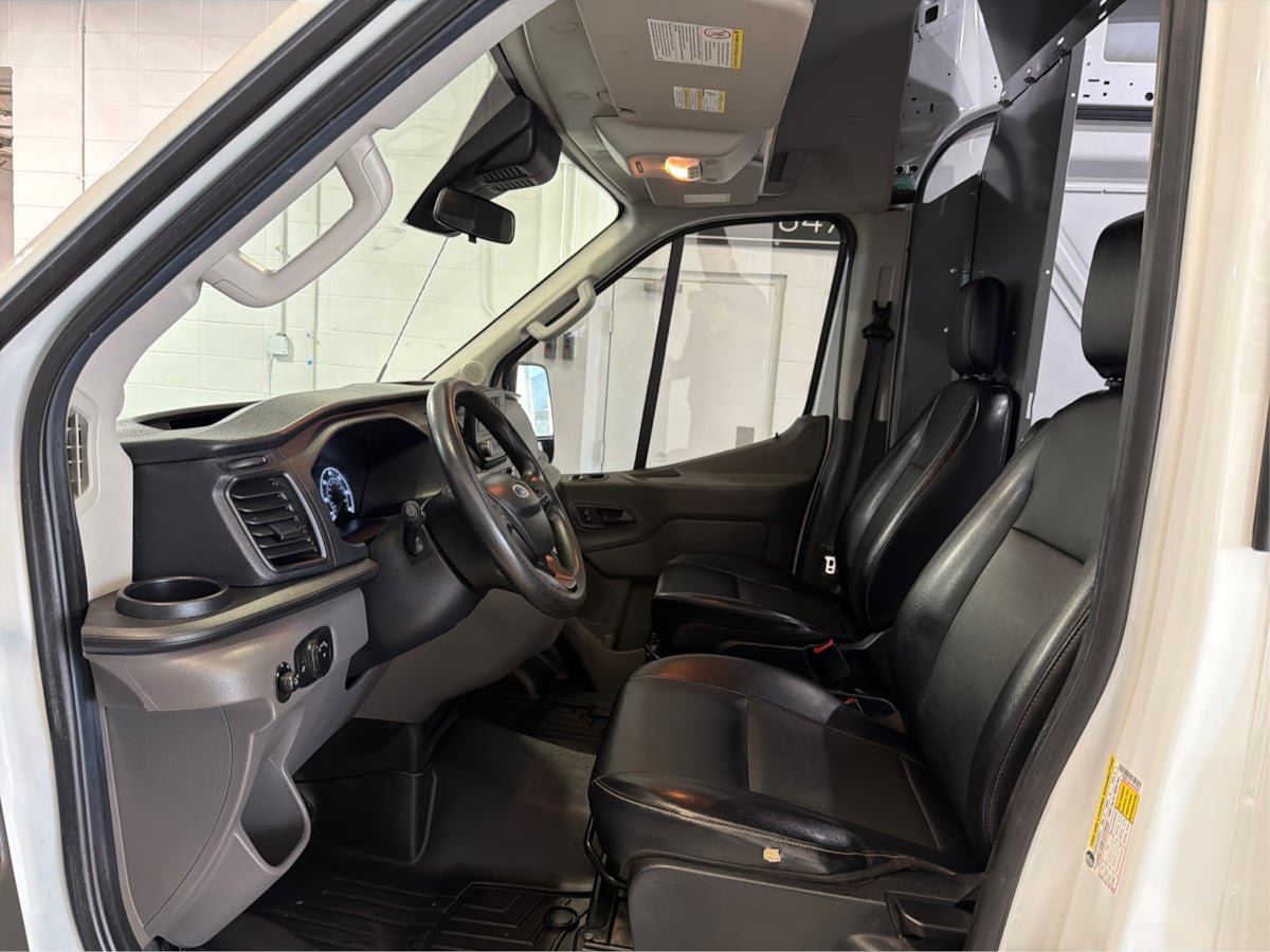 Used 2020 Ford Transit 250 148 High Roof RWD image 9