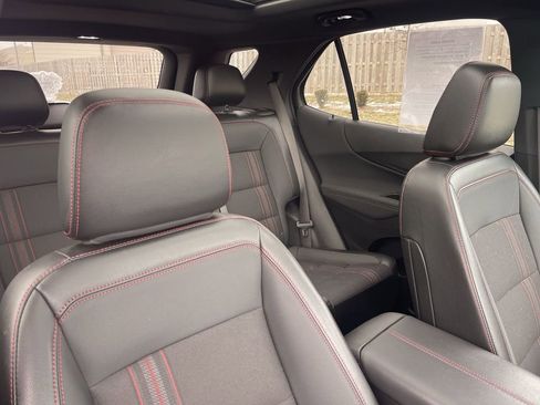 Used 2023 Chevrolet Equinox RS w/ LPO, Cargo Package image 40