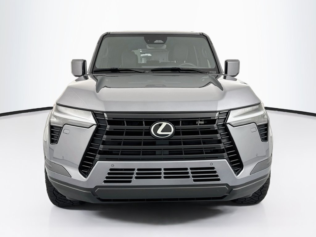 Used 2025 Lexus GX 550 w/ Cold Area Package AWD/4WD image 2