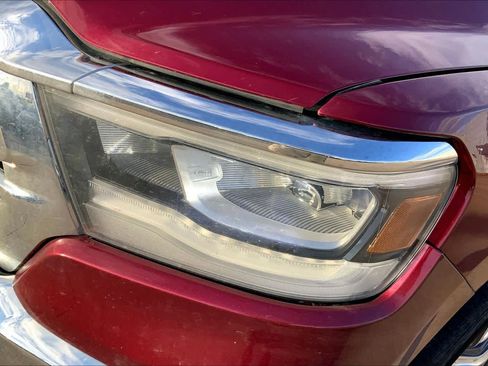 Used 2023 RAM 1500 Laramie AWD/4WD image 24