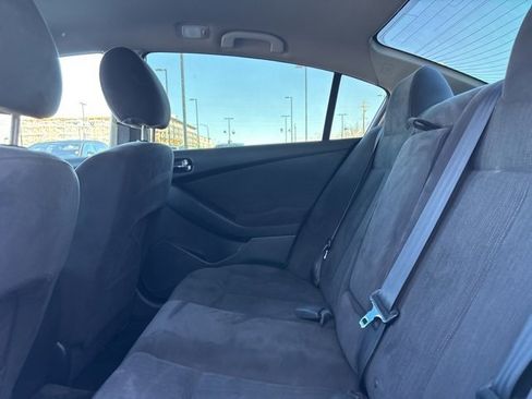 Used 2011 Nissan Altima 3.5 SR image 13