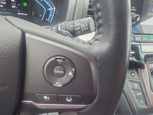 Used 2024 Honda Odyssey EX-L image 32