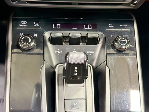 Certified 2020 Porsche 911 Carrera 4S w/ Sport Package AWD/4WD image 30