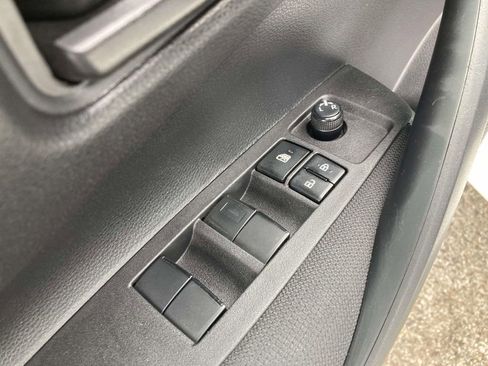 Used 2024 Toyota Corolla LE image 18