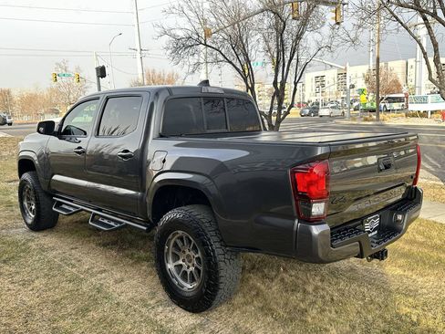 Used 2023 Toyota Tacoma SR AWD/4WD image 9