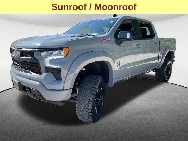 Used 2025 Chevrolet Silverado 1500 RST AWD/4WD image 5