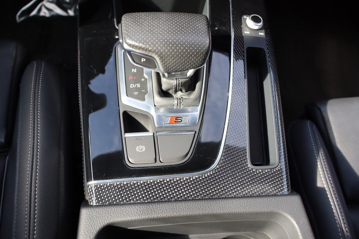 Used 2023 Audi SQ5 Prestige w/ Prestige Package AWD/4WD image 19