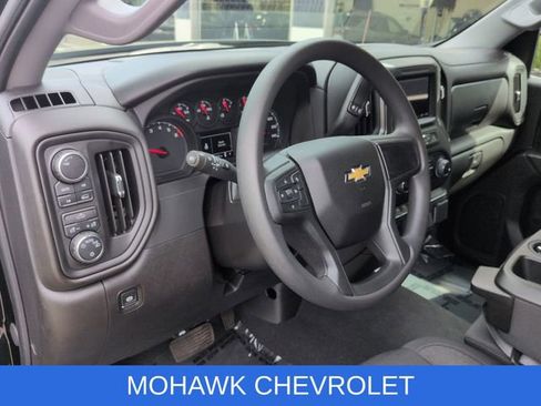 Used 2025 Chevrolet Silverado 1500 Custom AWD/4WD image 11