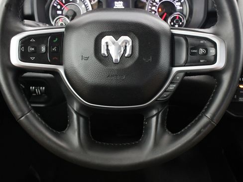 Used 2019 RAM 1500 Big Horn AWD/4WD image 26