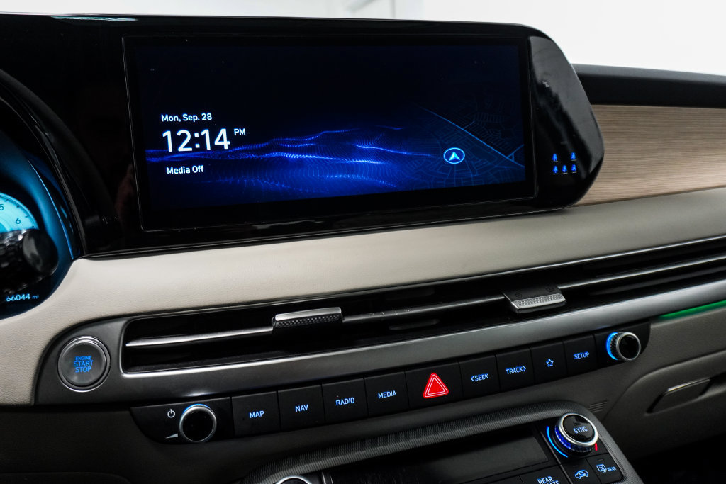 Used 2024 Hyundai Palisade Limited FWD image 24