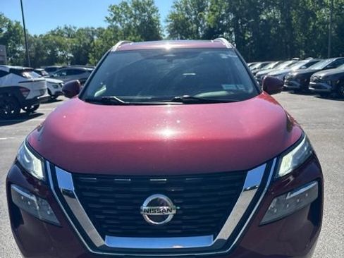 Used 2021 Nissan Rogue SV w/ Premium Package AWD/4WD image 3