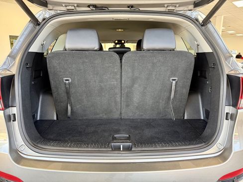 Used 2019 Kia Sorento EX FWD image 9