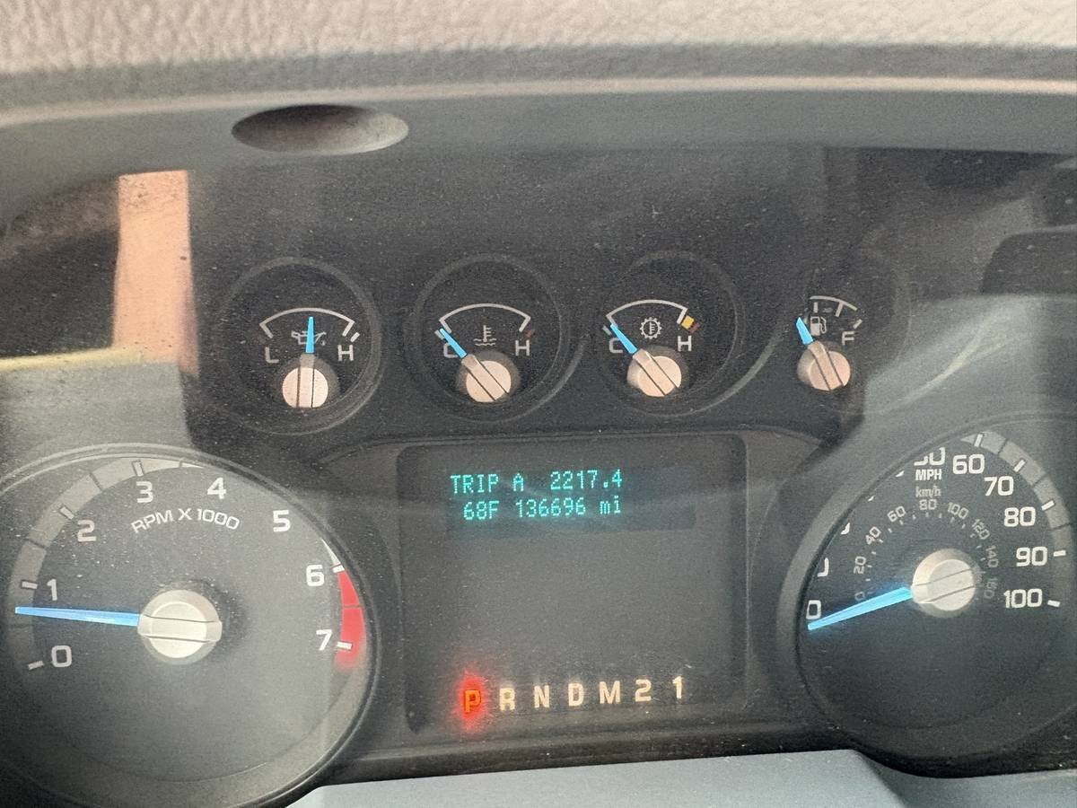 Used 2011 Ford F250 XL w/ PWR Equipment Group AWD/4WD image 15