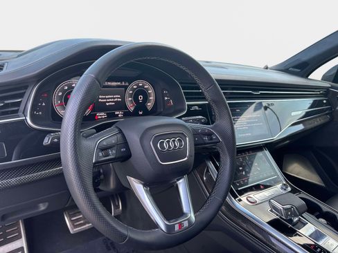 Used 2023 Audi SQ7 Prestige w/ Sport Package AWD/4WD image 8