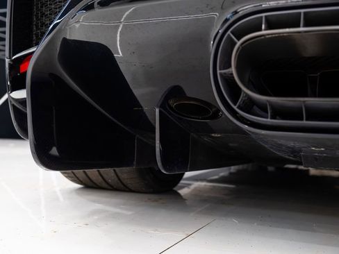 Used 2023 Bugatti Chiron Pur Sport image 32