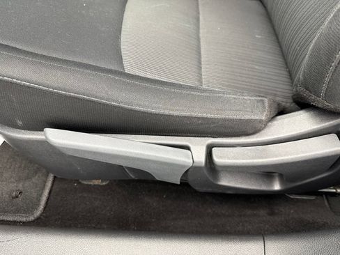 Used 2024 Nissan Sentra SV FWD image 20