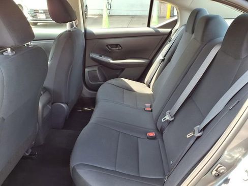 Used 2024 Nissan Sentra S FWD image 18