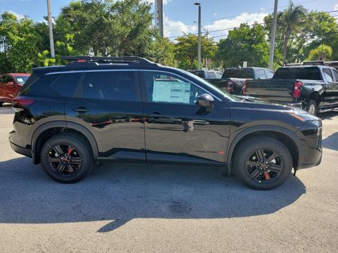 New 2026 Nissan Rogue SV AWD/4WD image 9