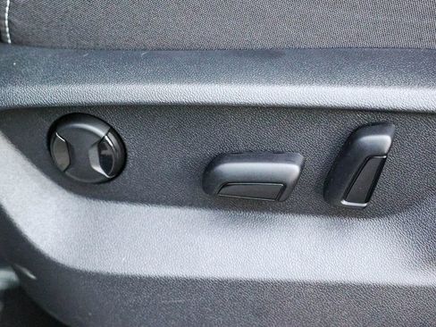 New 2026 Volkswagen Atlas SE image 35