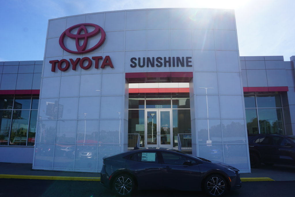New 2027 Toyota Prius XLE AWD/4WD image 1