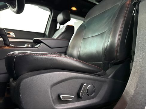 Used 2017 Ford Explorer Sport w/ Equipment Group 401A image 20