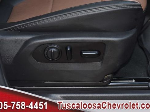 Used 2021 Chevrolet Silverado 2500 High Country w/ Z71 Off-Road Package AWD/4WD image 27