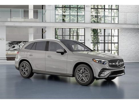 New 2026 Mercedes-Benz GLC 300 4MATIC image 12