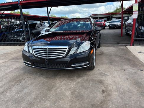 Used 2013 Mercedes-Benz E 350 Sedan image 6