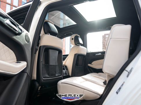 Used 2017 Mercedes-Benz GLS 550 4MATIC image 22