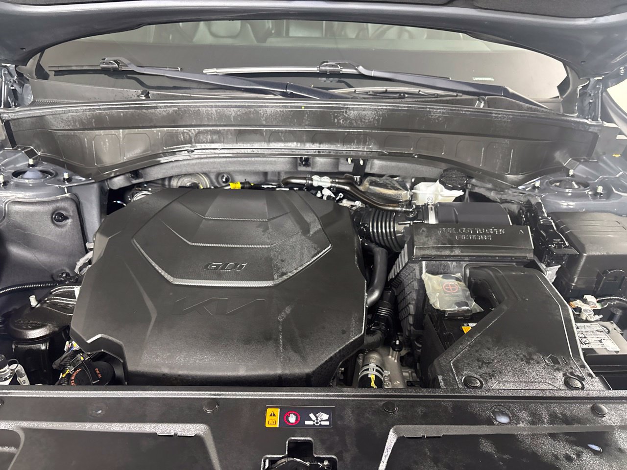 Used 2025 Kia Telluride LX FWD image 34
