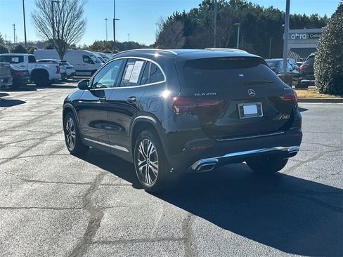 Certified 2026 Mercedes-Benz GLA 250 4MATIC image 5