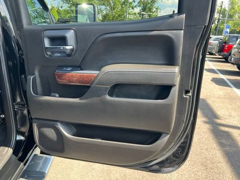 Used 2018 GMC Sierra 3500 SLT AWD/4WD image 27
