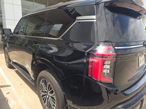 Used 2025 Nissan Armada Platinum w/ Convenience Package AWD/4WD image 5