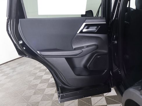 New 2026 Mitsubishi Outlander ES FWD image 23