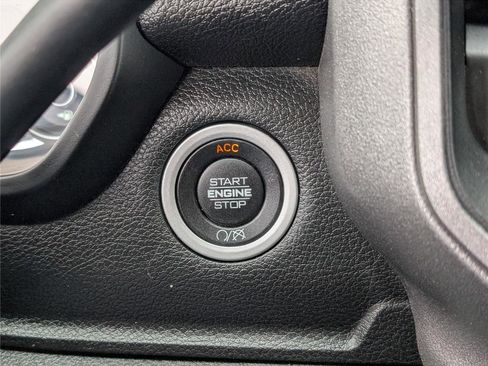 Used 2020 RAM 3500 Tradesman image 19