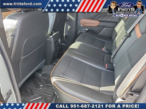 Used 2023 GMC Canyon AT4 w/ AT4 Premium Package image 14