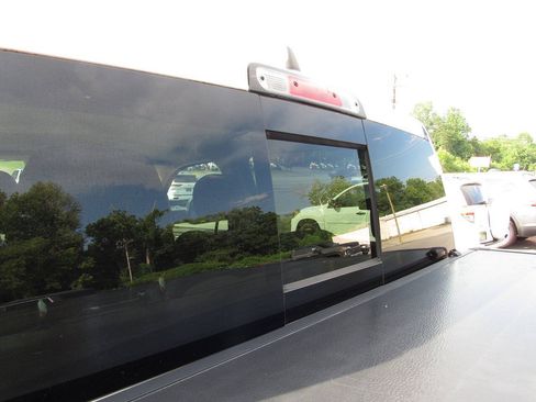 Used 2020 RAM 1500 Big Horn AWD/4WD image 18