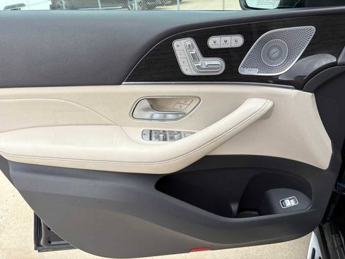 Certified 2020 Mercedes-Benz GLS 450 4MATIC image 10