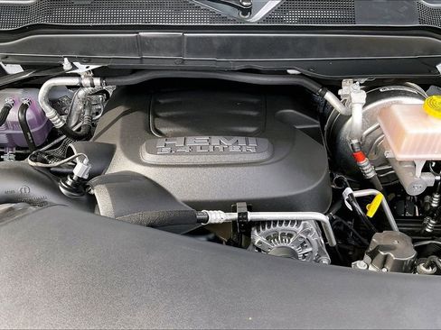 Used 2025 RAM 2500 Tradesman w/ Bed Utility Group image 9