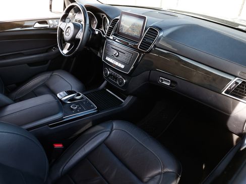 Used 2016 Mercedes-Benz GLE 400 4MATIC image 21