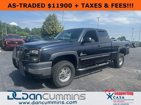 Used 2005 Chevrolet Silverado 2500 LS AWD/4WD image 1