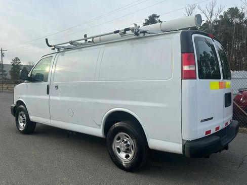 Used 2013 Chevrolet Express 2500 RWD image 6