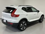 New 2024 Volvo XC40 B5 Ultimate w/ Protection Package Premier image 6