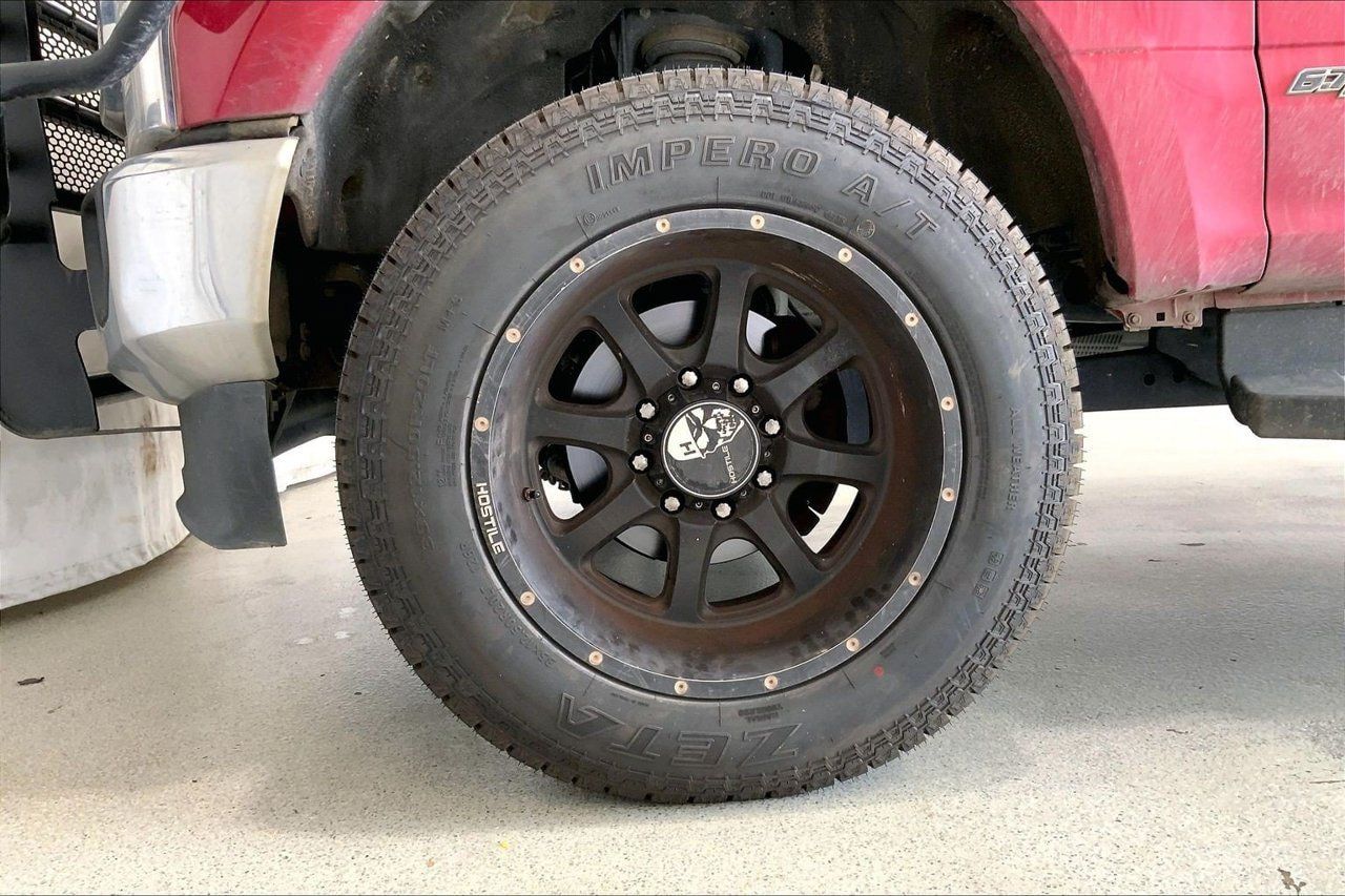 Used 2021 Ford F250 Lariat w/ Lariat Value Package AWD/4WD image 6