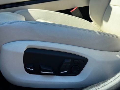 Used 2014 BMW 750i RWD image 21