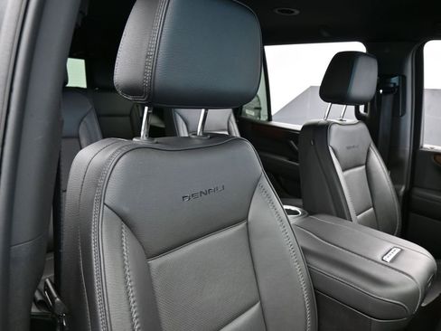 Used 2025 GMC Yukon Denali AWD/4WD image 50